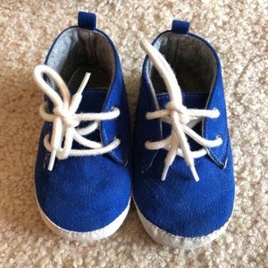 Baby Gap 18-24 month suede Boy Booties